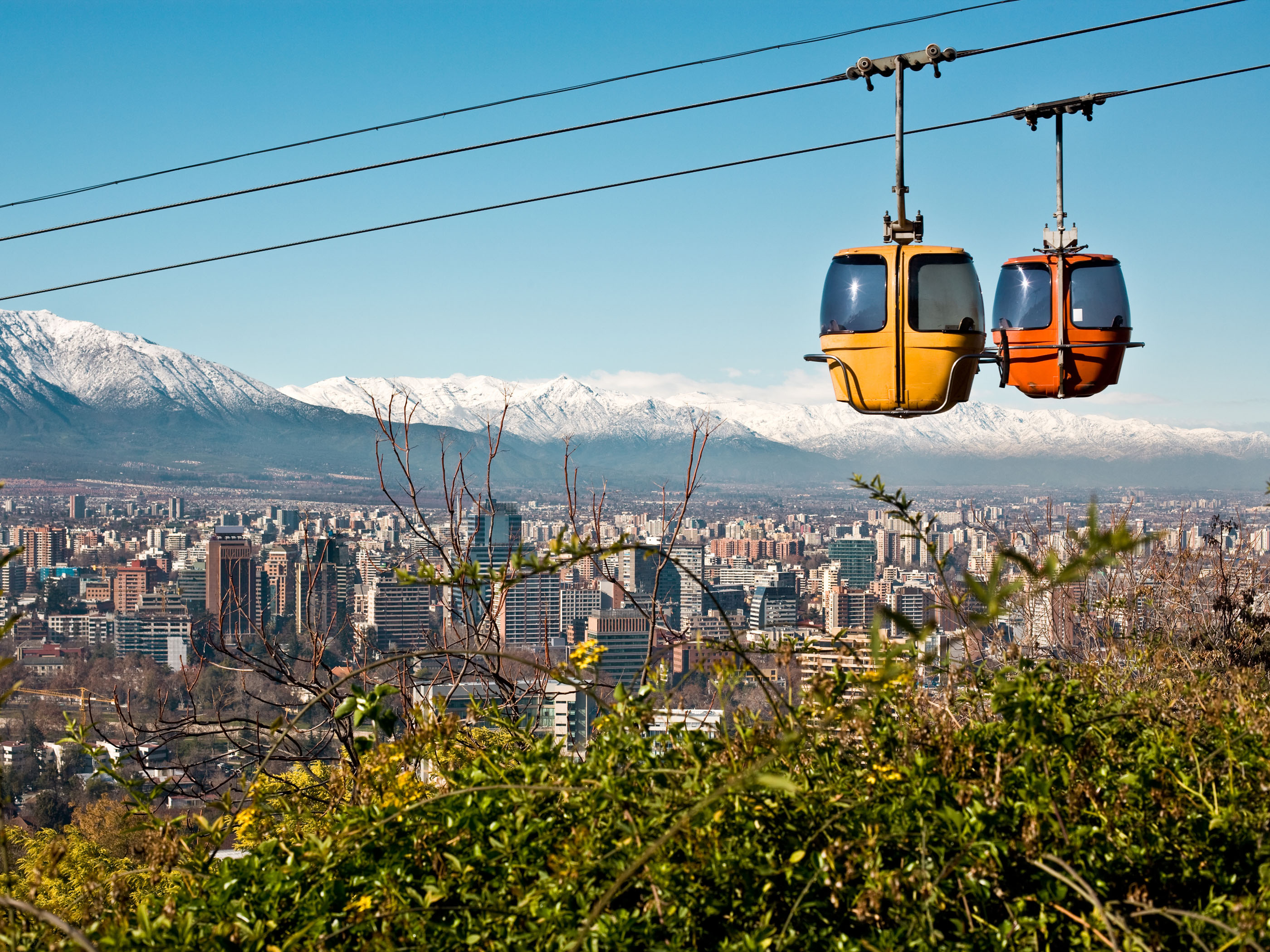 Gandola and mountains in Santiago
